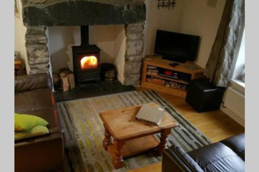 Moelwyn Cottage Блайнай-Фестиньог Екстериор снимка